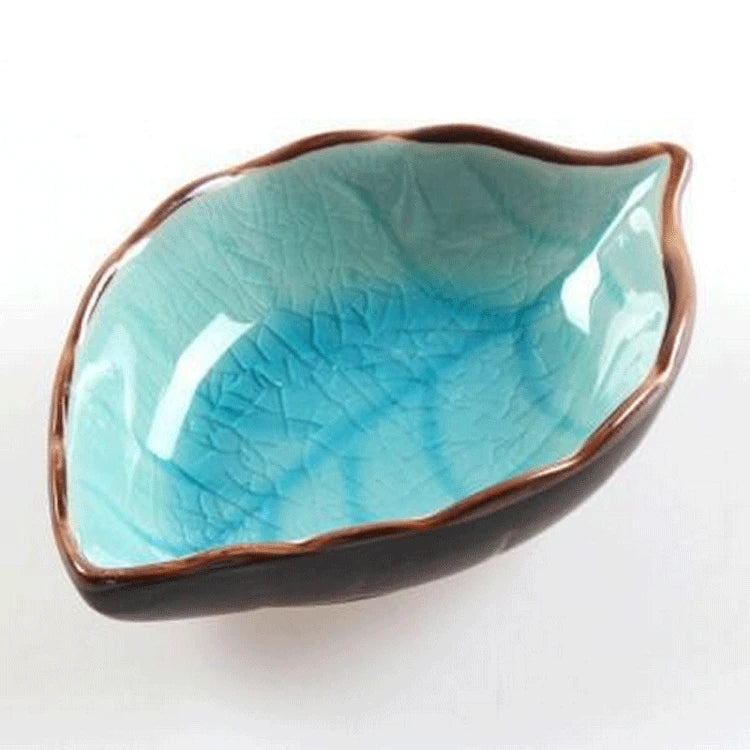 Handcrafted Leaf Shaped Japanese Ceramic Plates - Kanju Decor